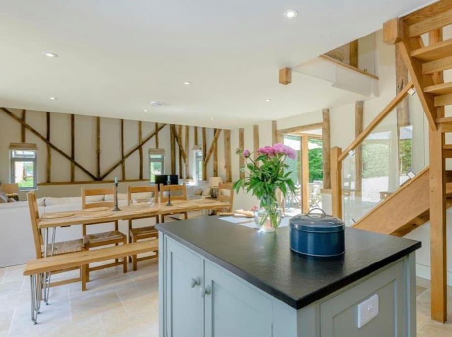 Stride'S Barn Βίλα Whiteparish Εξωτερικό φωτογραφία
